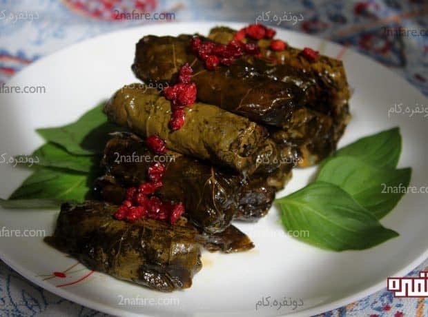 طرز تهیه دلمه برگ مو خوشمزه مرحله به مرحله دلمه