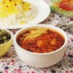 طرز تهیه خورش قیمه با مرغ و زرشک