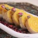 طرز تهیه حلوا زعفرونی در نان میکادو