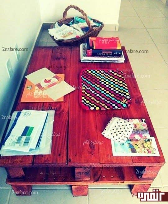 میز ساخته شده از پالت چوبی