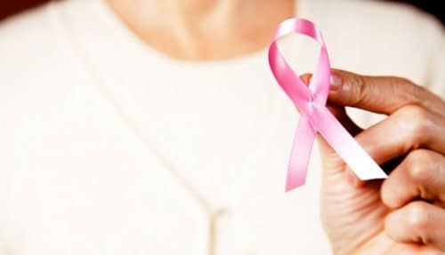 سرطان پستان و علائم آن