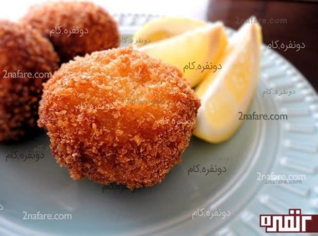 طرز تهیه قارچ سوخاری با سس پنیر خامه ای طرز تهیه قارچ سوخاری