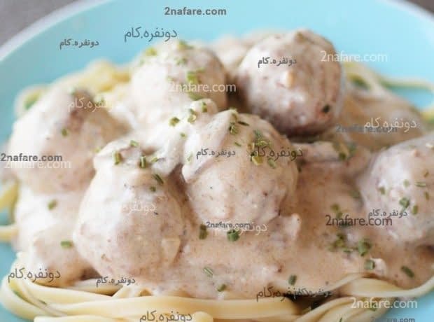 طرز تهیه فتوچینی با سس خامه و کوفته قلقلی فتوچینی با کوفته قلقلی