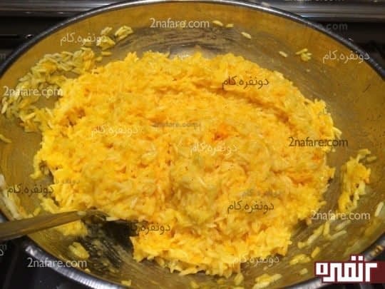 مخلوط برنج برای تهیه ته چین مرغ
