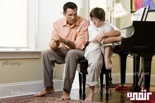 خشم تان را کنترل کنید و نشان دهید از او ناراحت هستید