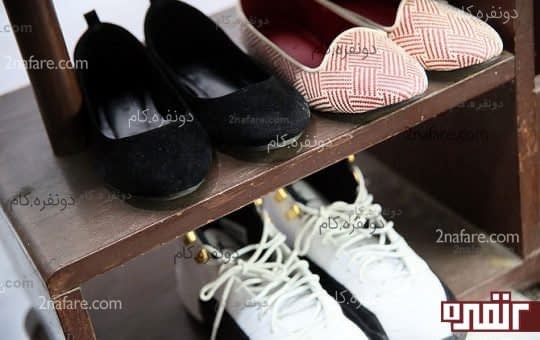 استفاده از کمدها و قفسه های کوچک و قدیمی برای نظم دادن به کفش ها