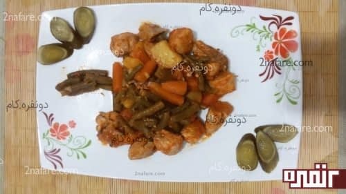 خوراک مرغ و لوبیا سبز رژیمی