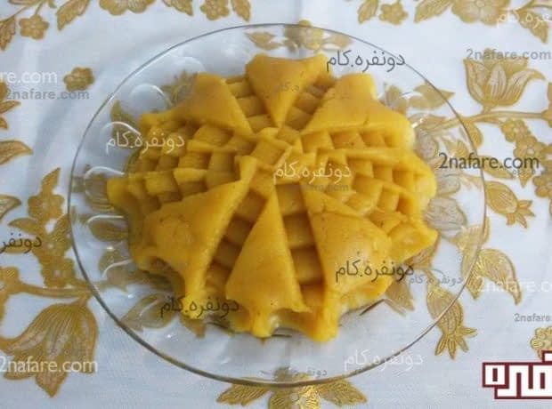 طرز تهیه ی حلوا زعفرانی حلوای زعفرانی