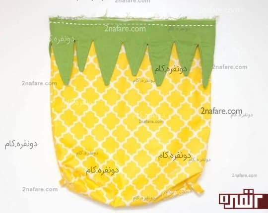 دوختن برگ آناناس به کوله پشتی
