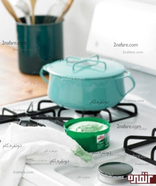برق انداختن اجزای گاز با واکس ماشینبرق انداختن اجزای گاز با واکس ماشین