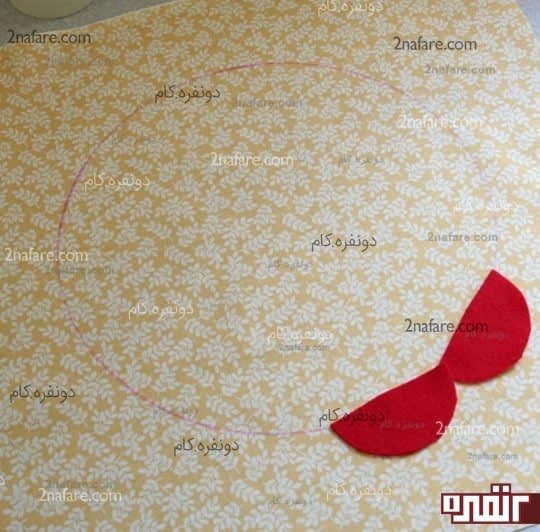 گلبرگ ها رو روی خط دایره بدوزید