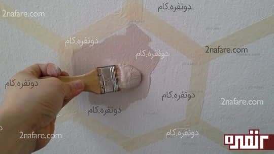 بین چسب ها رو رنگ کنید
