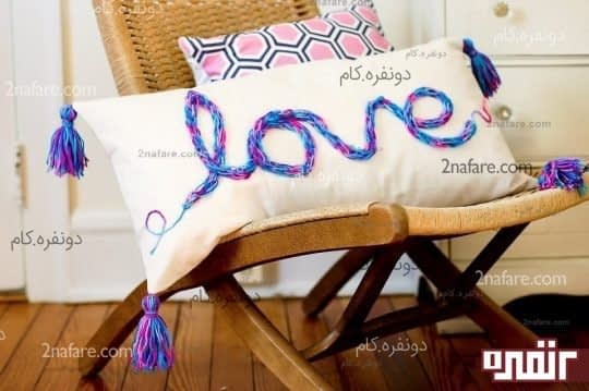 تزیین کوسن با حروف بافته