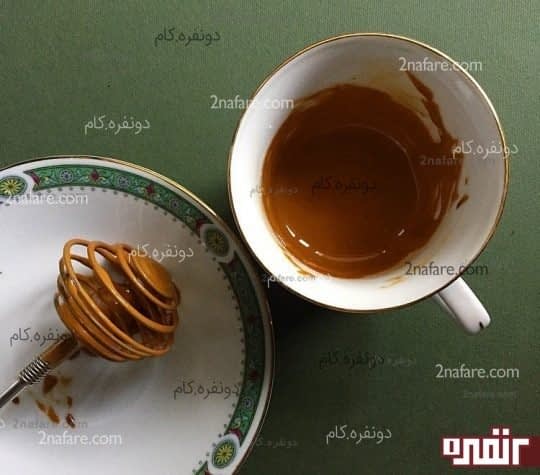 تغییر رنگ مایع