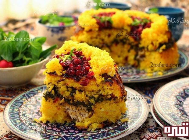 طرز تهیه ته چین مرغ و اسفناج مرحله به مرحله برش خورده تهچین مرغ و اسفناج