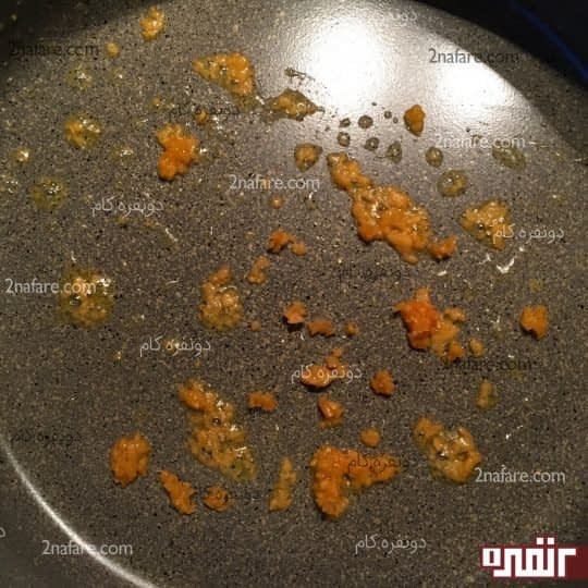 تفت دادن سیر و کره