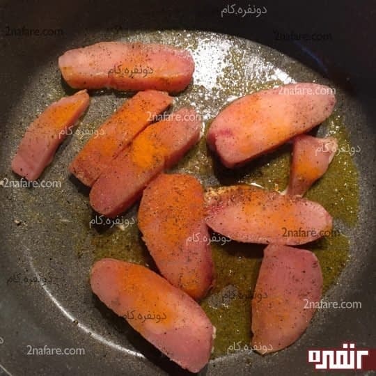 تفت دادن مرغ