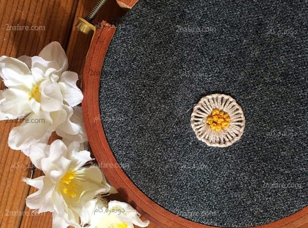 آموزش گلدوزی نوعی گل با دوخت شیرازه ای نوعي گل با دوخت شيرازه اي