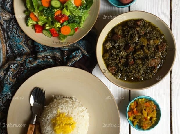 طرز تهیه خورشت کرفس اصیل با نعنا و جعفری خورشت نعنا جعفری کرفس