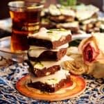 طرز تهیه حلوای شکلاتی مجلسی مرحله به مرحله