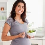 ۷ ماده غذایی بسیار مفید در دوران بارداری