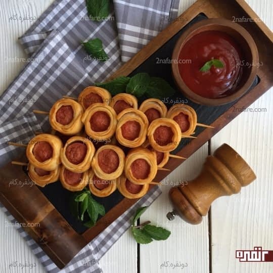 سوسیس چوبی با خمیر یوفکا