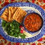 طرز تهیه خوراک لوبیا چیتی و قارچ