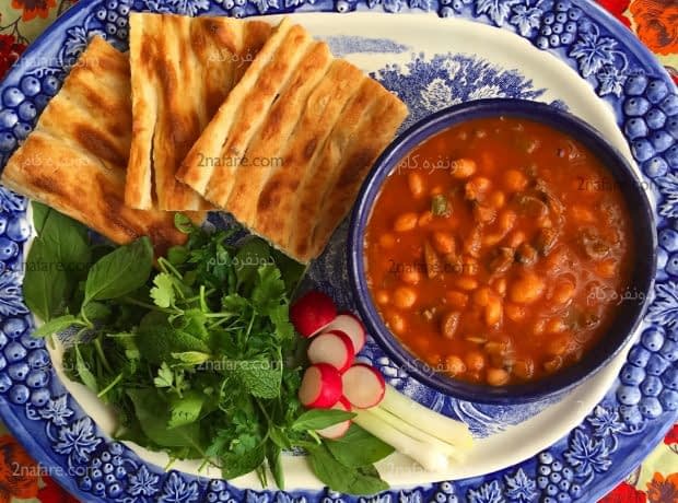 طرز تهیه خوراک لوبیا چیتی و قارچ خوراک لوبیا چیتی و قارچ