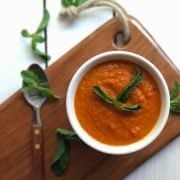 سس گوجه فرنگی با طعم سیر و فلفل