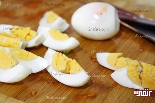 اسلایس کردن تخم مرغ پخته