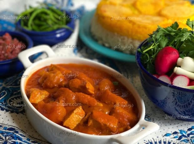 طرز تهیه خورشت آلو با مرغ مرحله به مرحله خورشت آلو