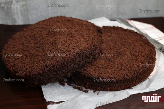 دو نیم کردن کیک