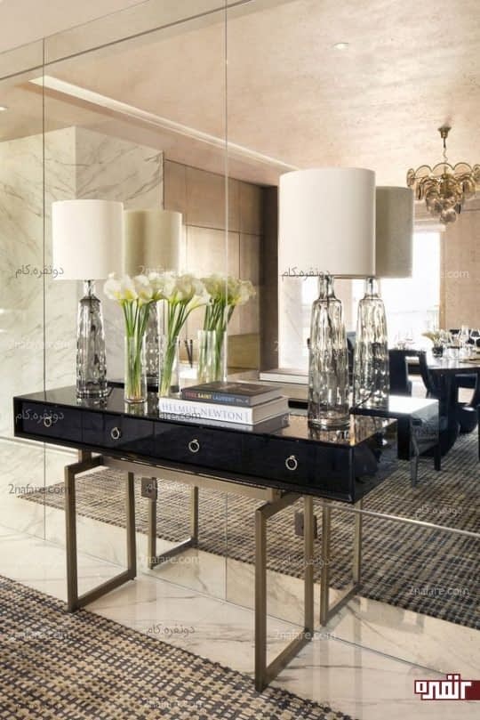 دیواری از آینه برای اتاق نشیمن