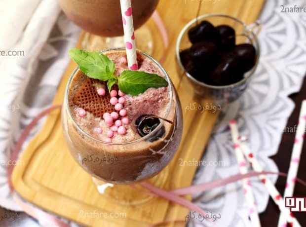 طرز تهیه میلک شیک گیلاس و بیسکوییت شیک گیلاس 1
