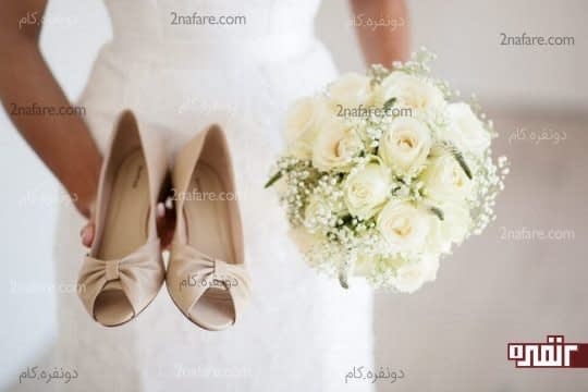 ترکیبی از رز و ژیپسوفیلا برای دسته گل عروس