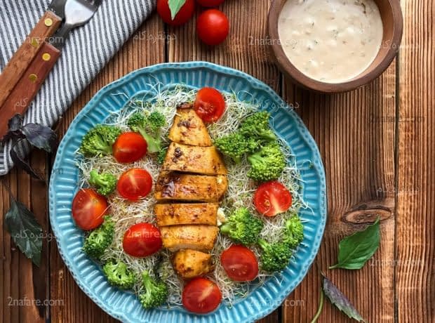 طرز تهیه سالاد مرغ و جوانه شبدر سالاد مرغ و جوانه