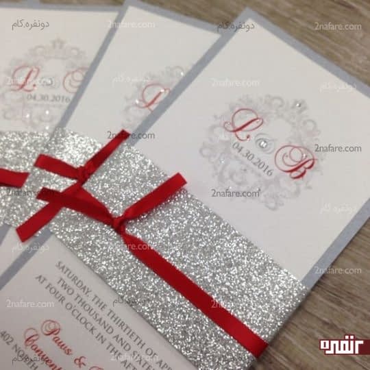 ترکیب رنگ نقره ای و قرمز