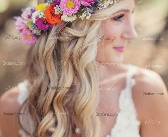 تاج گل عروس با گلهای طبیعی