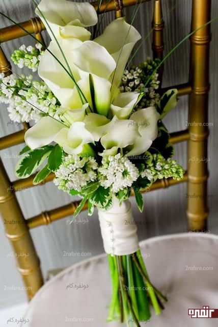 دسته گل عروس با گل شیپوری