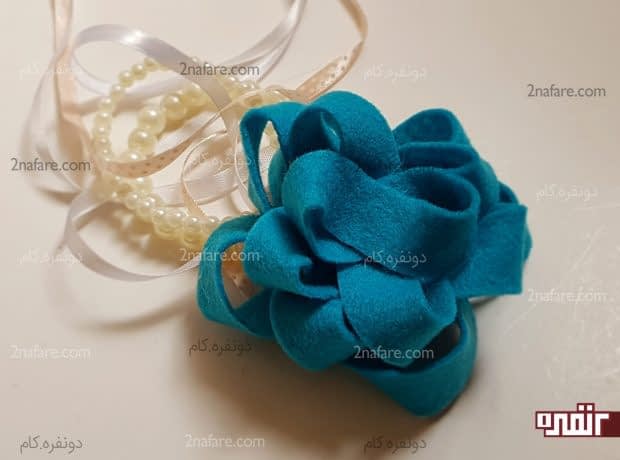 آموزش ساخت گل سر نمدی