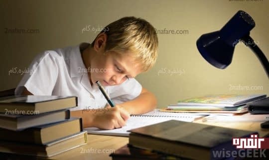 انجام تکالیف با آرامش و سکوت در اواخر شب