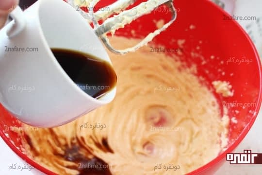 اضافه کردن قهوه فوری به مخلوط
