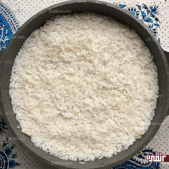 ریختن برنج