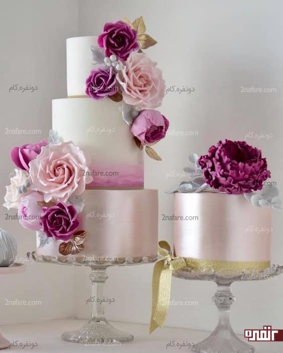 کیک عروسی زیبا و جذاب با روکش فوندانت و گل