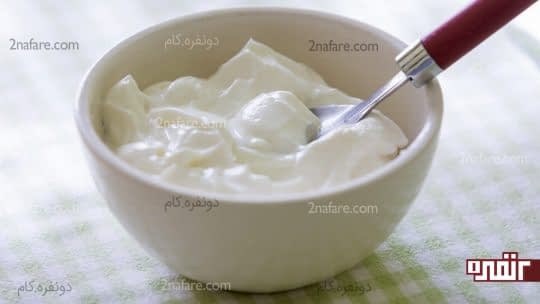 ماست برای رفع تیرگی زانو و آرنج
