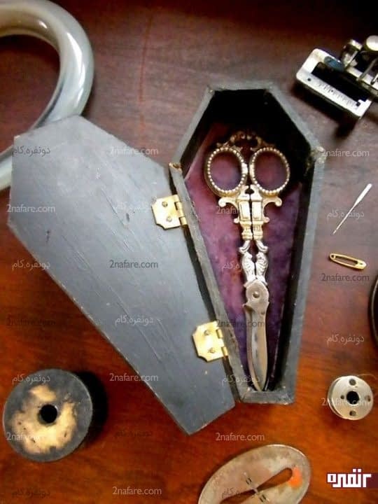 نگهداری از قیچی در جعبه مخصوص