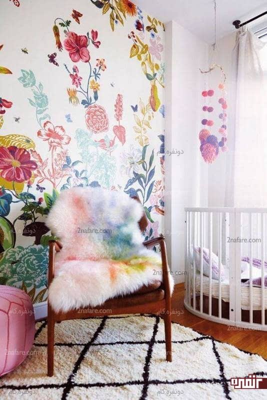 کاغذ دیواری با طرح گل برای اتاق کودک