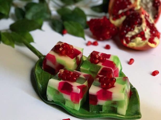 ژله خورده شیشه مخصوص شب یلدا مرحله به مرحله ژله خورده شیشه مخصوص شب یلدا