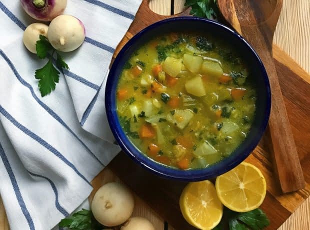 طرز تهیه سوپ شلغم مرحله به مرحله سوپ شلغم