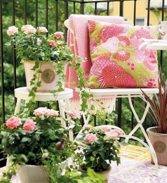 اکسسوری های جذاب برای زیبایی بیشتر تراس